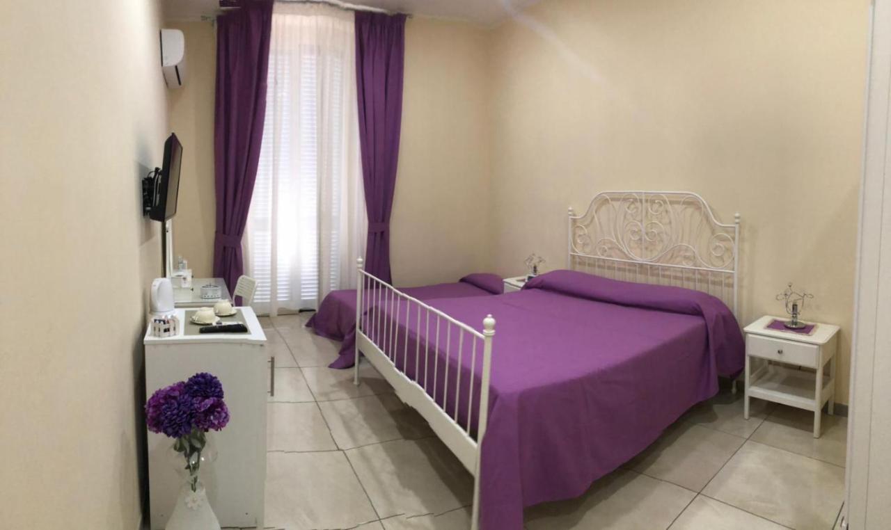 Luxury * Naples