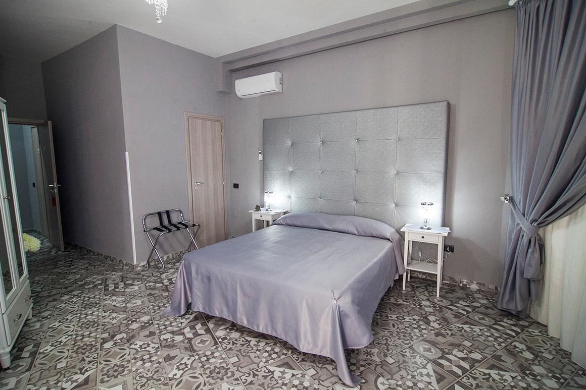 Couette-café Luxury Naples